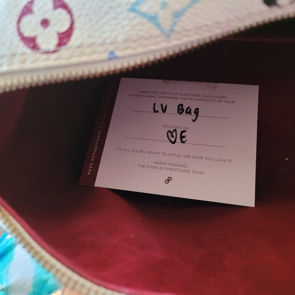 Authentic Louis Vuitton purse - Picture 11 of 11